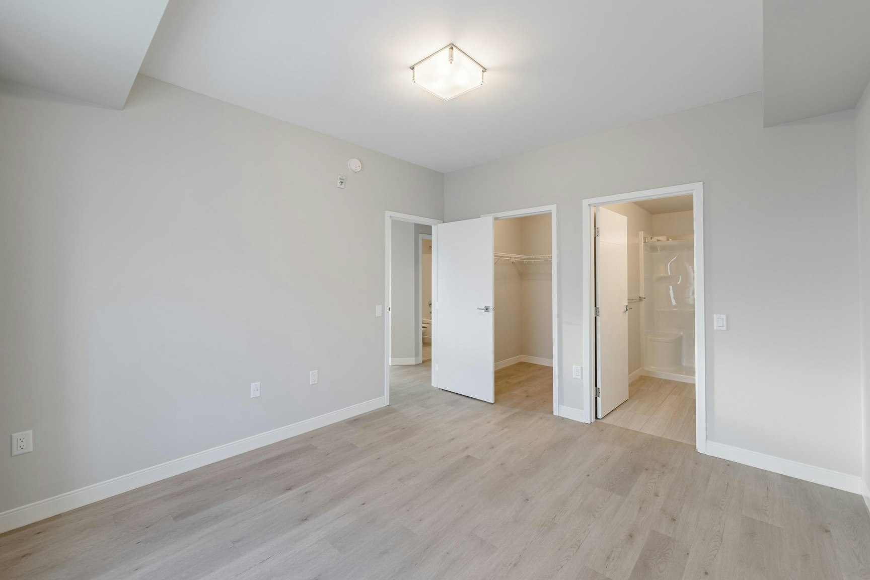 Emerson-15 Refinery Way, Winnipeg, MB, R3T 6K1 - 2