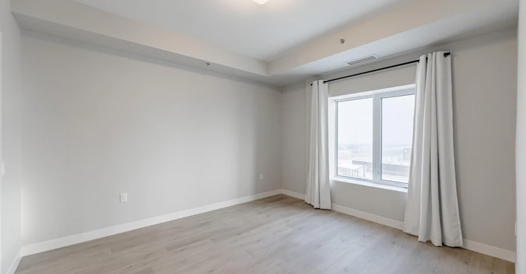 Emerson-15 Refinery Way, Winnipeg, MB, R3T 6K1