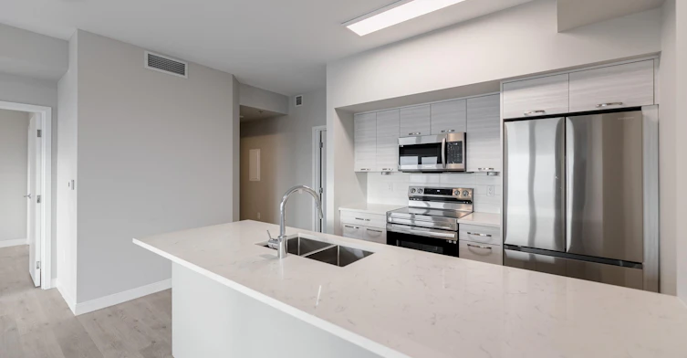 Winnipeg-15 Refinery Way, Winnipeg, MB, R3T 6K1