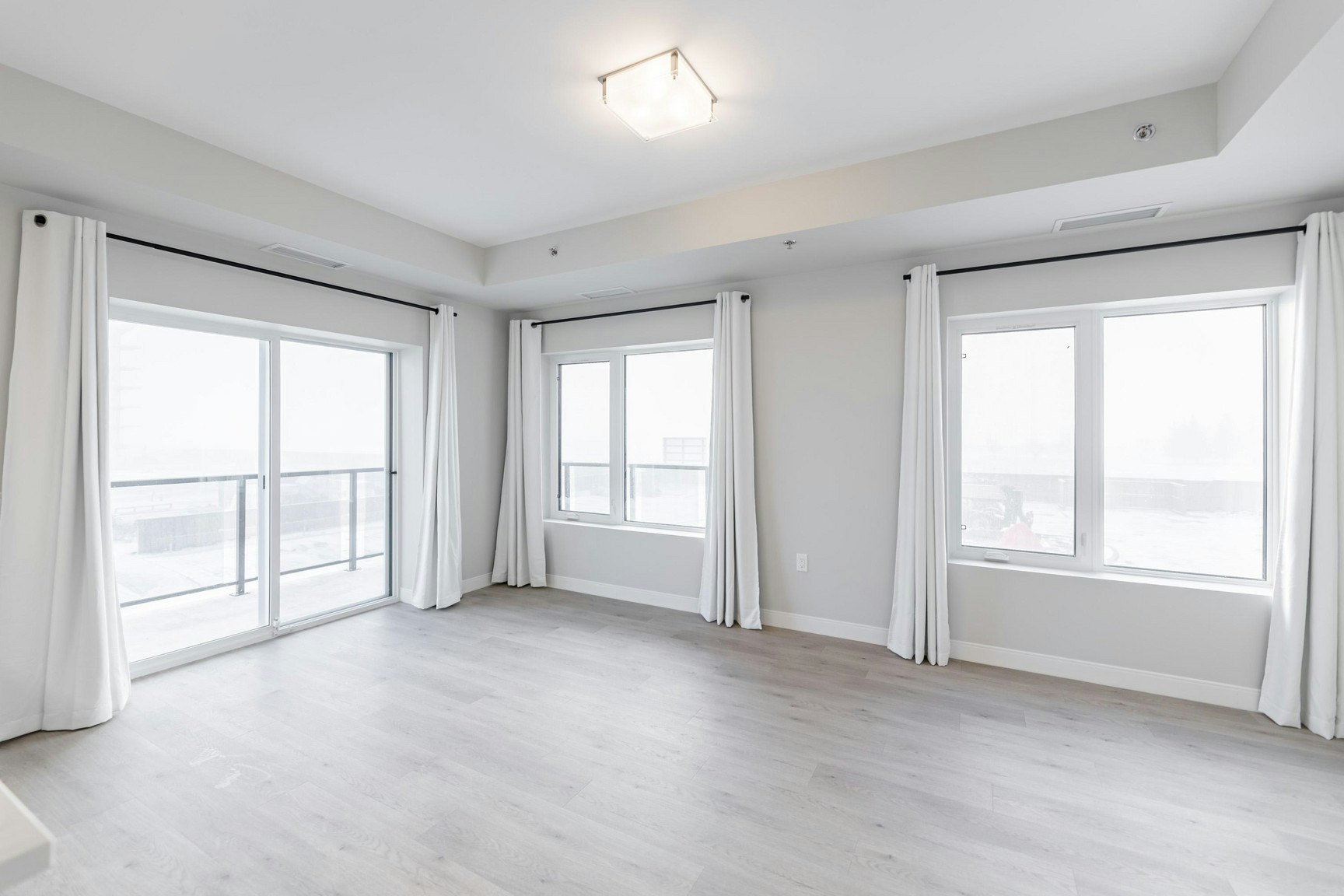 Winnipeg-15 Refinery Way, Winnipeg, MB, R3T 6K1 - 12