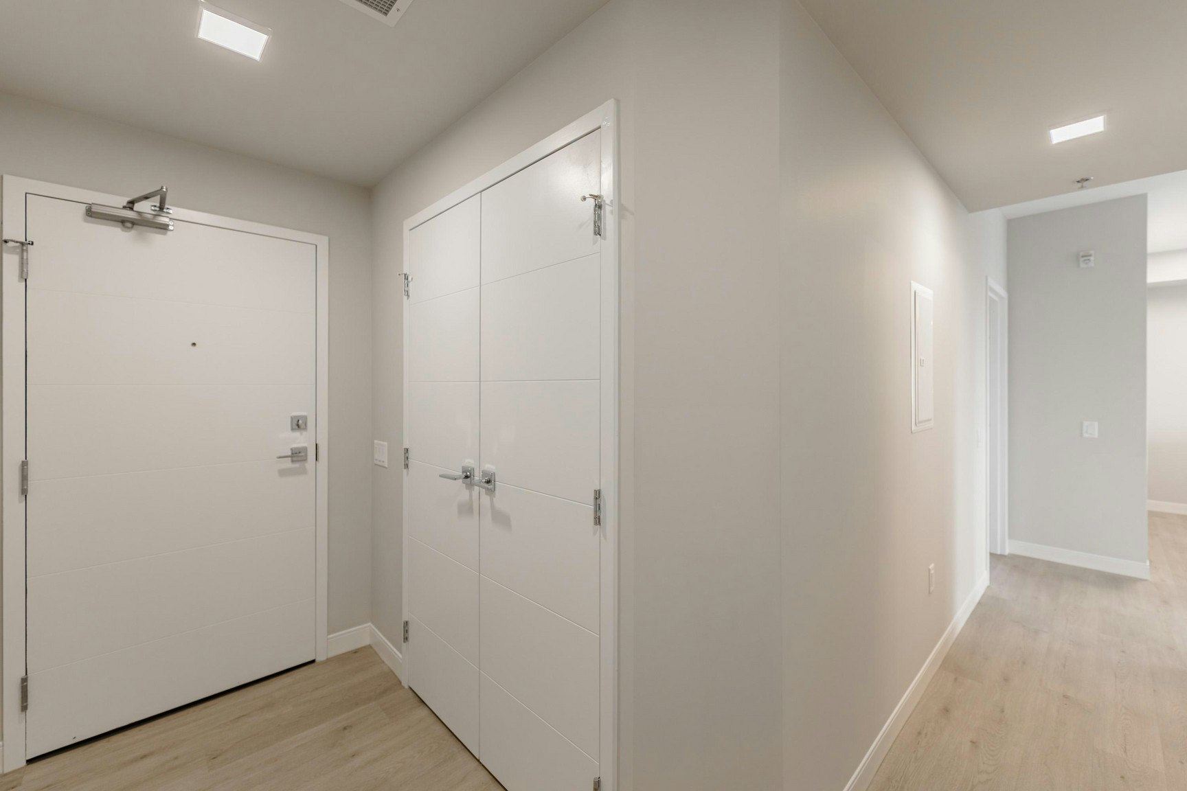Winnipeg-15 Refinery Way, Winnipeg, MB, R3T 6K1 - 17