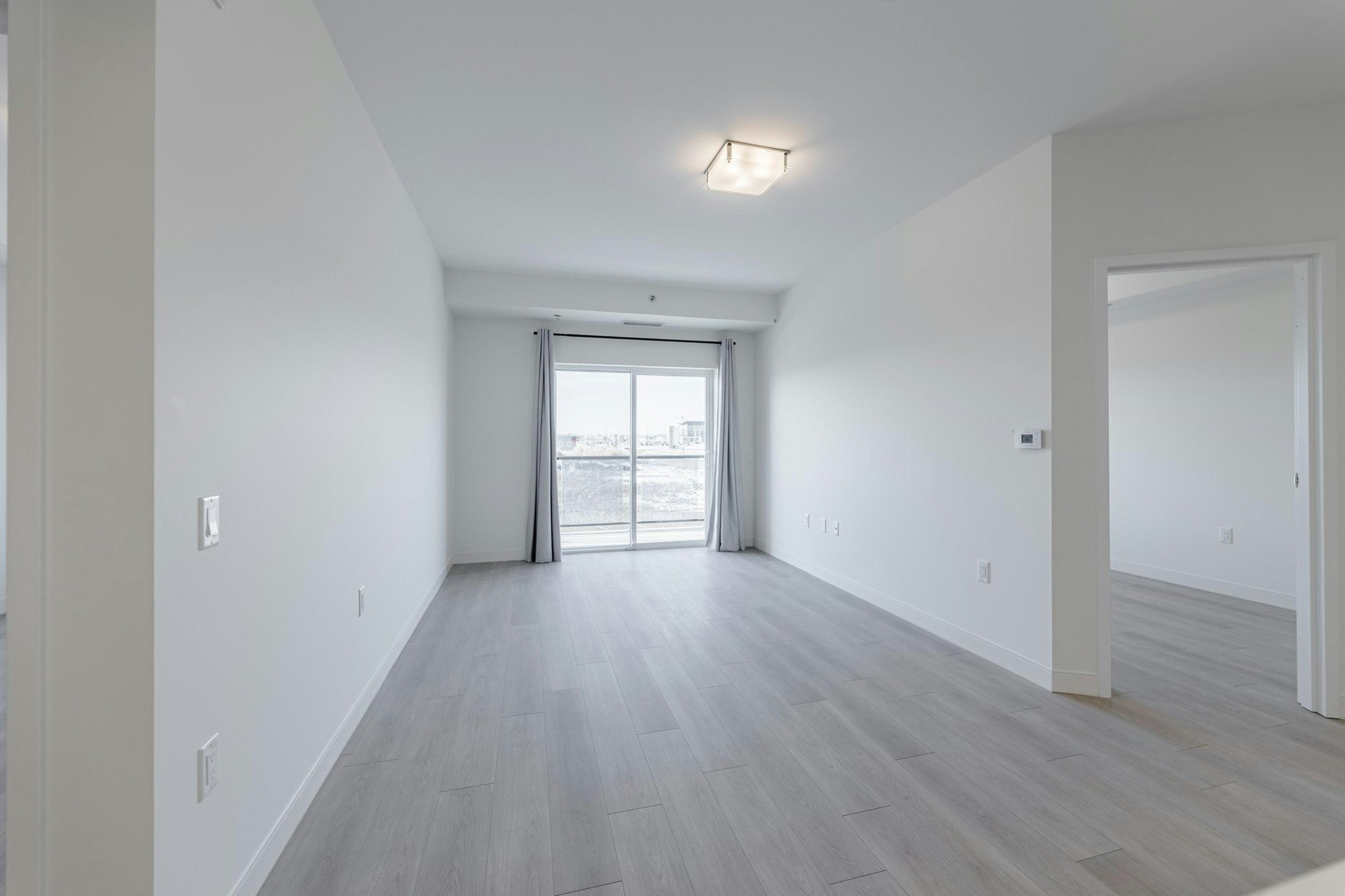 Brandon-15 Refinery Way, Winnipeg, MB, R3T 6K1 - 16