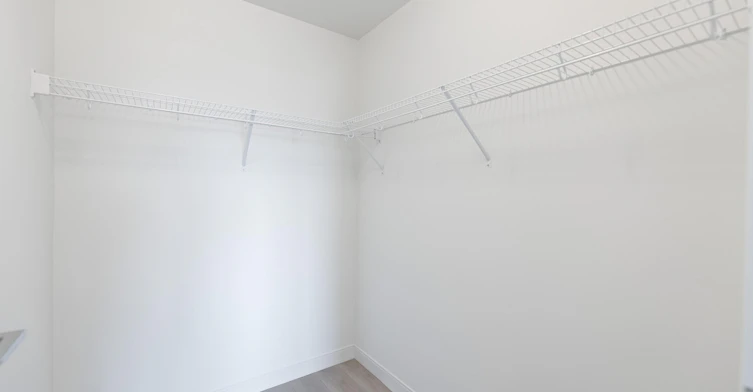 Brandon-15 Refinery Way, Winnipeg, MB, R3T 6K1 - 4