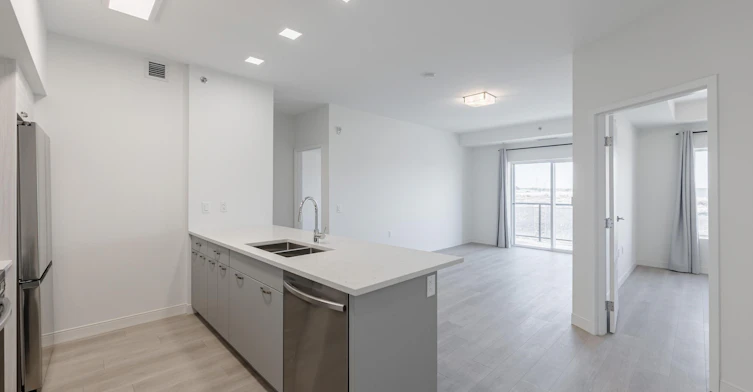 Brandon-15 Refinery Way, Winnipeg, MB, R3T 6K1 - 14