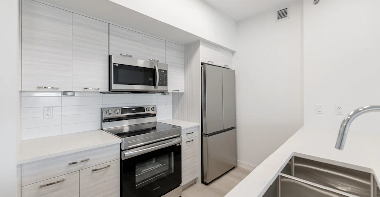 Brandon-15 Refinery Way, Winnipeg, MB, R3T 6K1 - 13