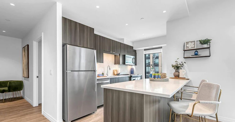 0908-66 Weber Street East, Kitchener, ON, N2H 0E1