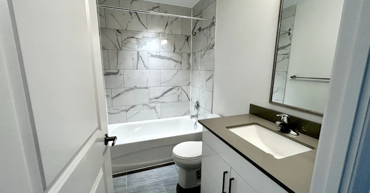 611-1254 Marlborough Court, Oakville, ON, L6H 7X6 - 8