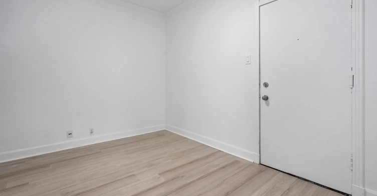 527-3777 Des Neiges Côte, Montréal, QC, H3H 1V8 - 9