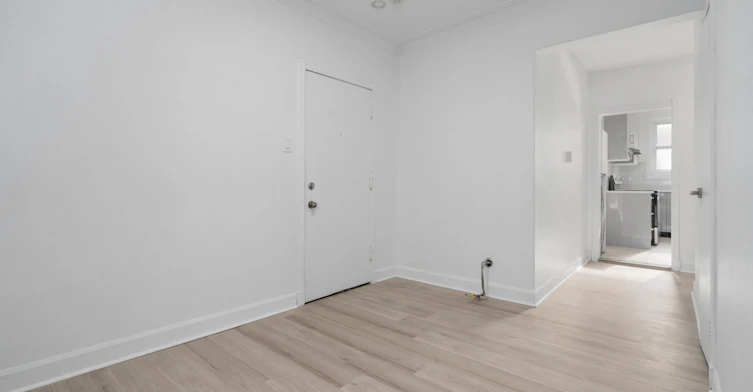 527-3777 Des Neiges Côte, Montréal, QC, H3H 1V8 - 10