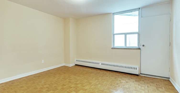 FEED-300 Eglinton Avenue East, Toronto, ON, M4P 1L5 - 11