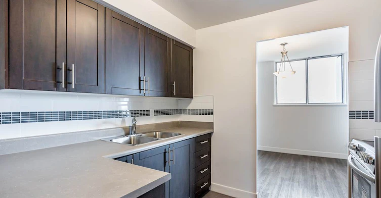 625 Evans Avenue, Toronto, ON, M8W 2W5 - 9