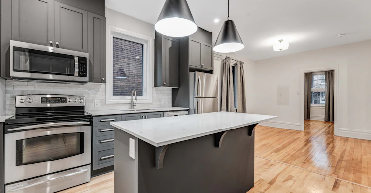 2-288 Arlington Avenue, Ottawa, ON, K1R 5T2 - 2