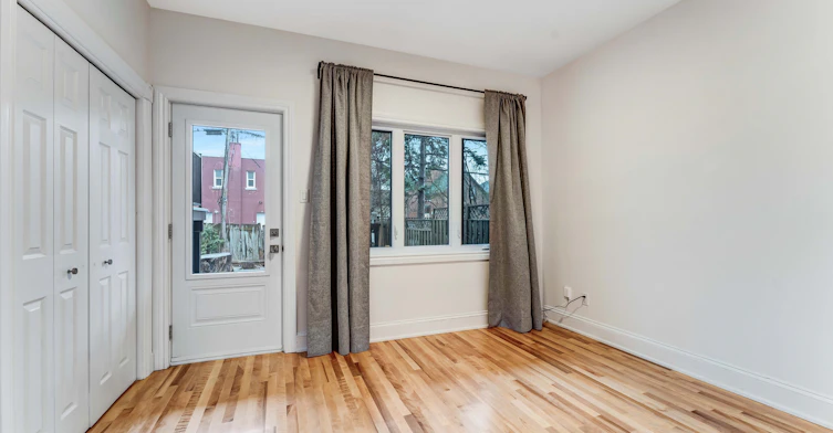 2-288 Arlington Avenue, Ottawa, ON, K1R 5T2 - 4