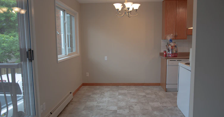 202-10235 114 Street NW, Edmonton, AB, T5K 1S1 - 7