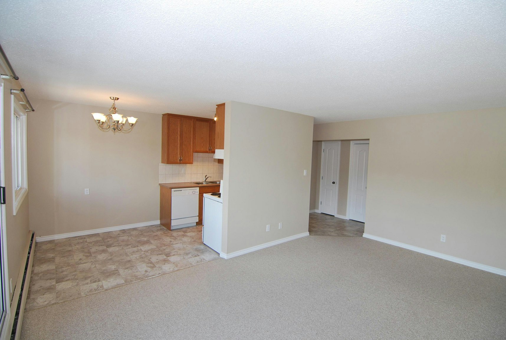 308-10235 114 Street NW, Edmonton, AB, T5K 1S1 - 15