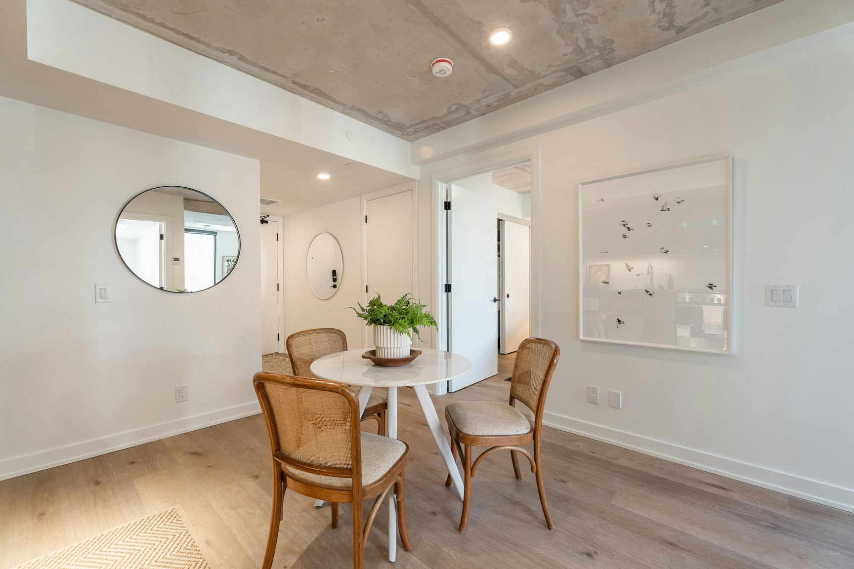 402-7 Fairbank Avenue, Toronto, ON, M6E 2J6 - 16