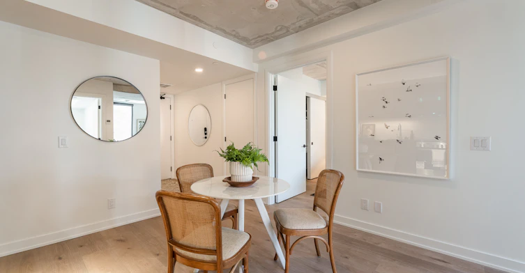 402-7 Fairbank Avenue, Toronto, ON, M6E 2J6 - 16