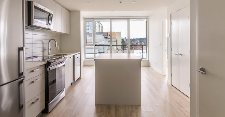 268 Nelson's Court, New Westminster, BC, V3L 0K7 - 4
