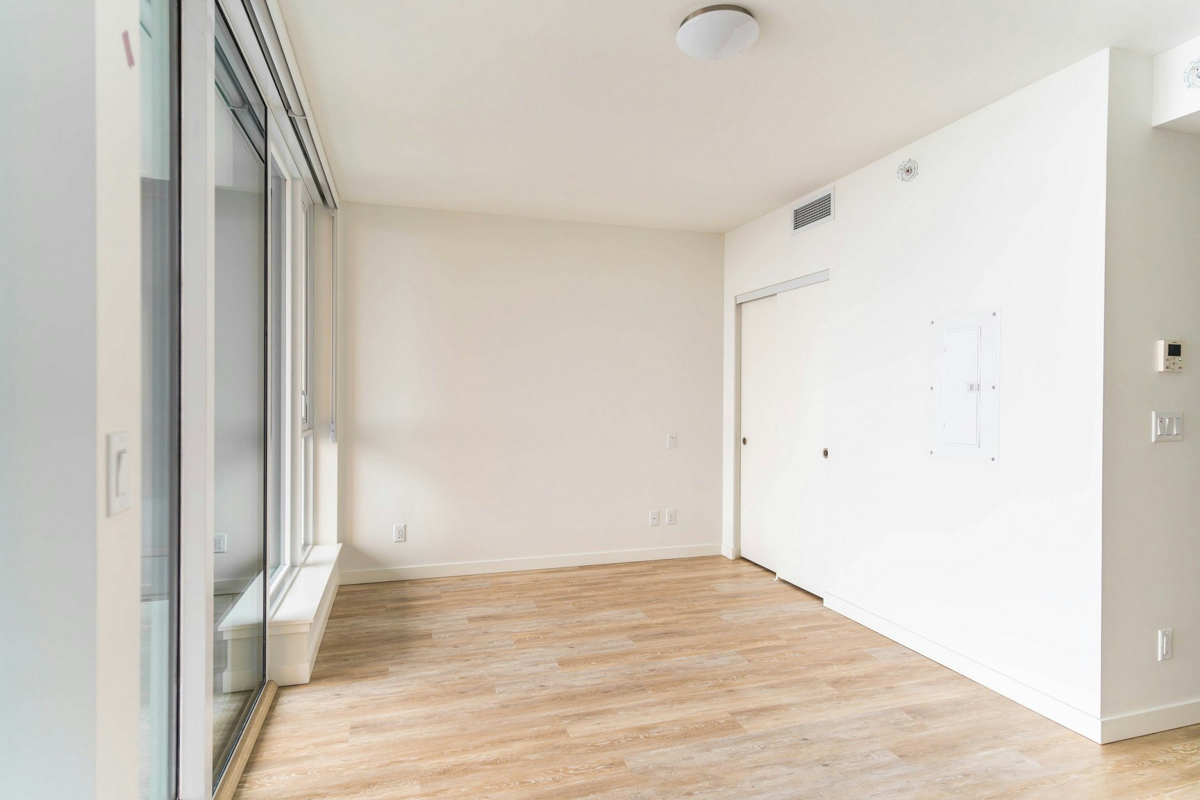 2409-268 Nelson's Court, New Westminster, BC, V3L 0K7 - 5