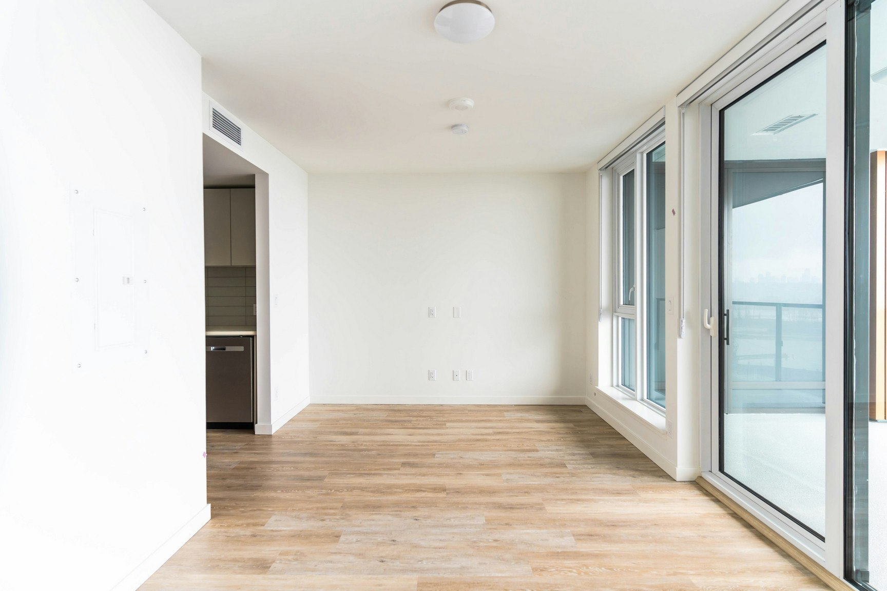 2409-268 Nelson's Court, New Westminster, BC, V3L 0K7 - 4