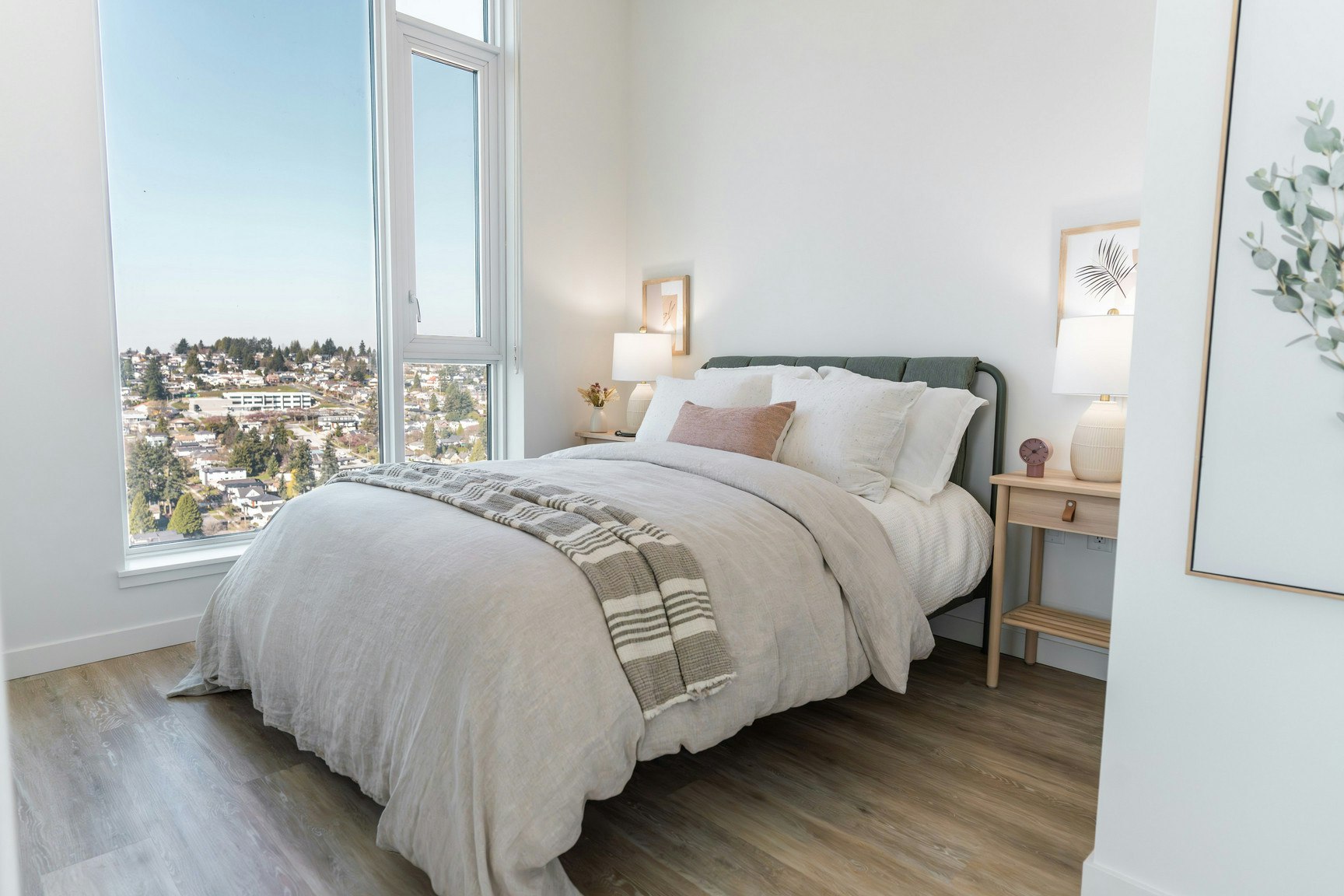 1208-268 Nelson's Court, New Westminster, BC, V3L 0K7 - 2