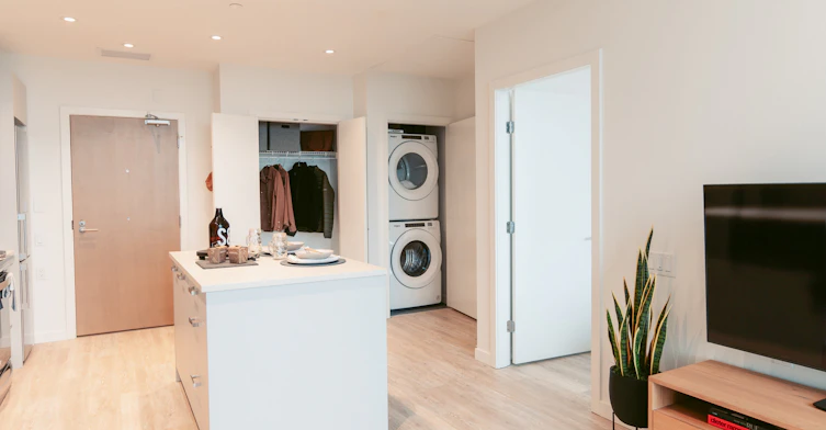 0000-268 Nelson's Court, New Westminster, BC, V3L 0K7 - 32