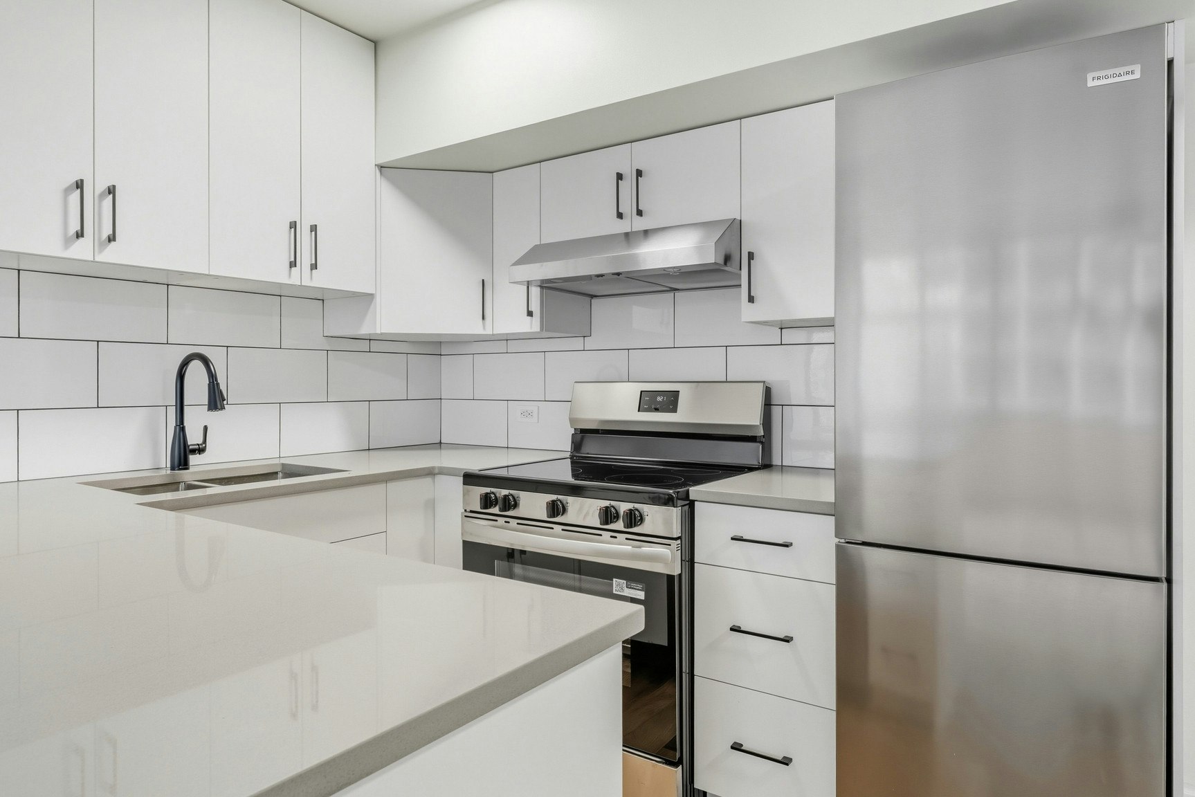 1450 West Georgia, Vancouver, BC, V6G 2T8 - 8