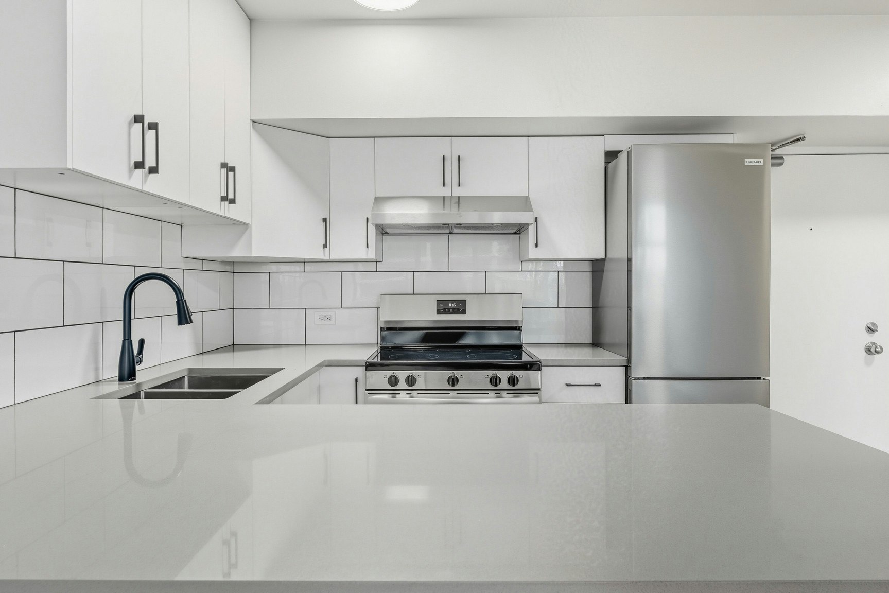 1450 West Georgia, Vancouver, BC, V6G 2T8 - 7