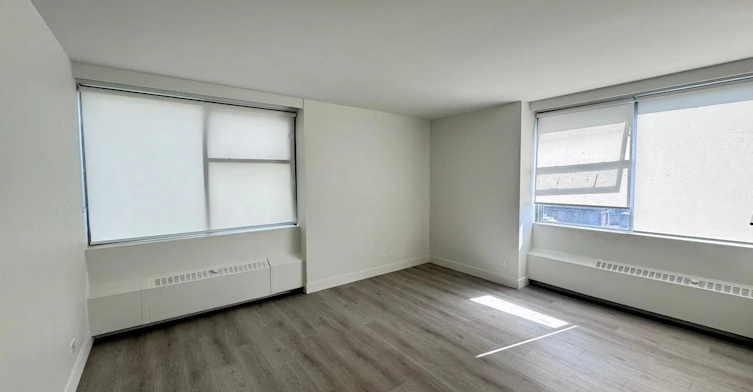 1007-1450 West Georgia, Vancouver, BC, V6G 2T8 - 2