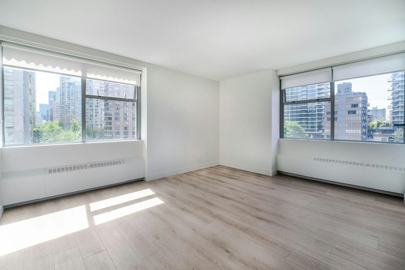 1007-1450 West Georgia, Vancouver, BC, V6G 2T8
