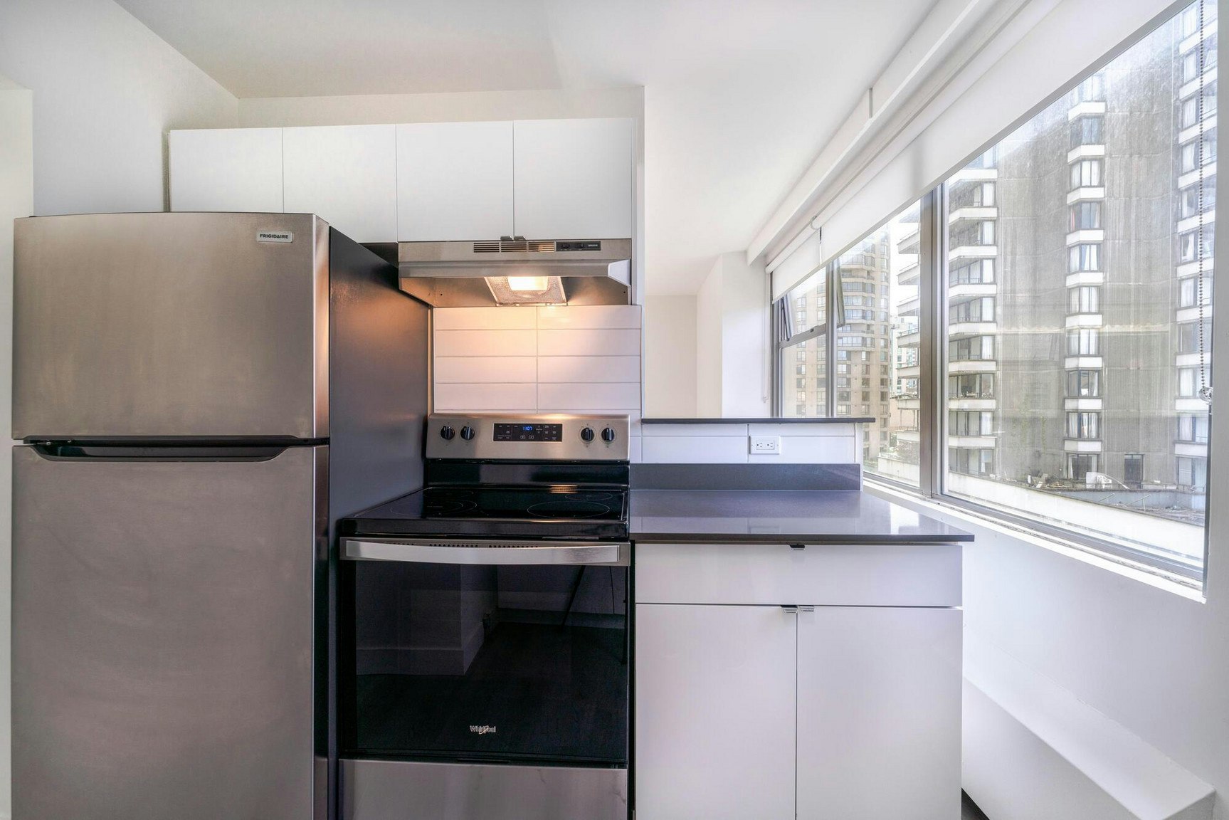 1007-1450 West Georgia, Vancouver, BC, V6G 2T8 - 6