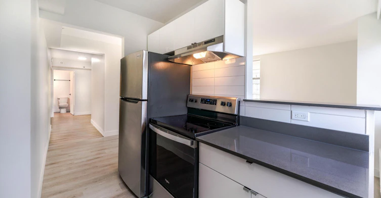 1007-1450 West Georgia, Vancouver, BC, V6G 2T8 - 5