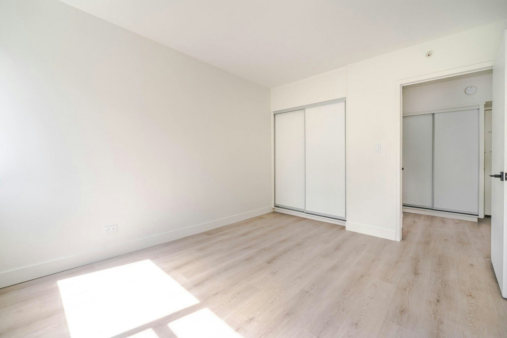 1007-1450 West Georgia, Vancouver, BC, V6G 2T8 - 13
