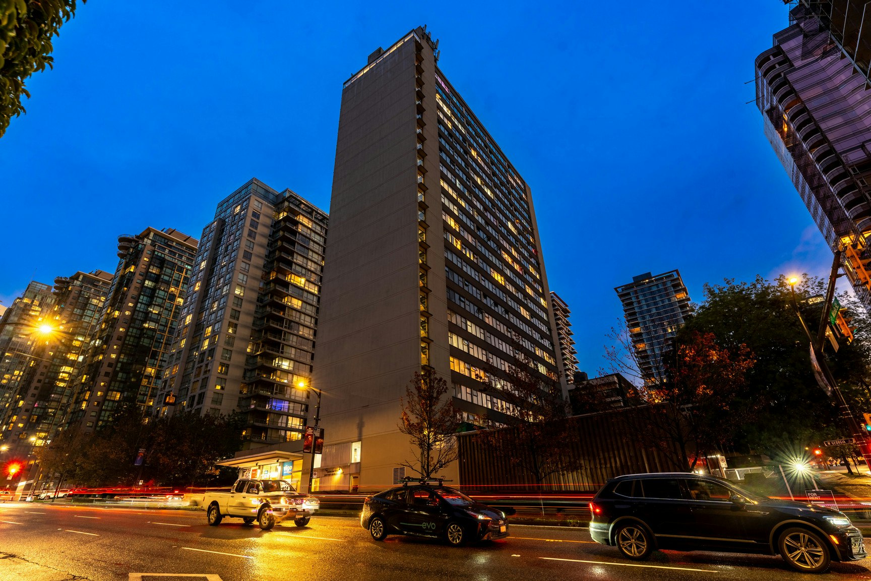 2105-1450 West Georgia, Vancouver, BC, V6G 2T8