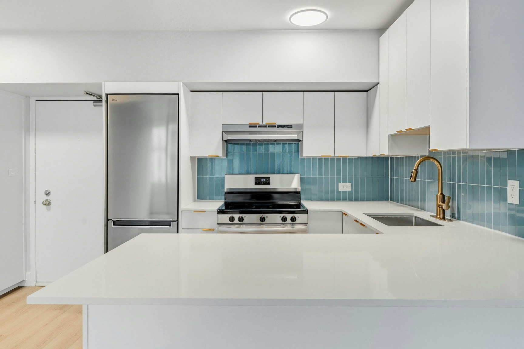 2105-1450 West Georgia, Vancouver, BC, V6G 2T8 - 4