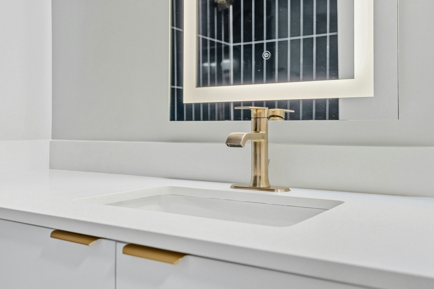 2105-1450 West Georgia, Vancouver, BC, V6G 2T8 - 16