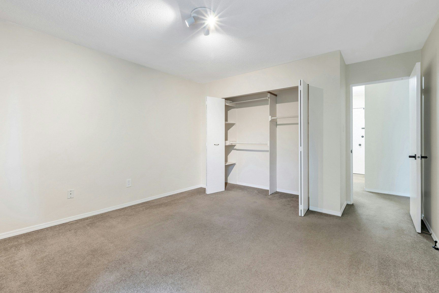 308-549 Dansey Avenue, Coquitlam, BC, V3K 3G1 - 9