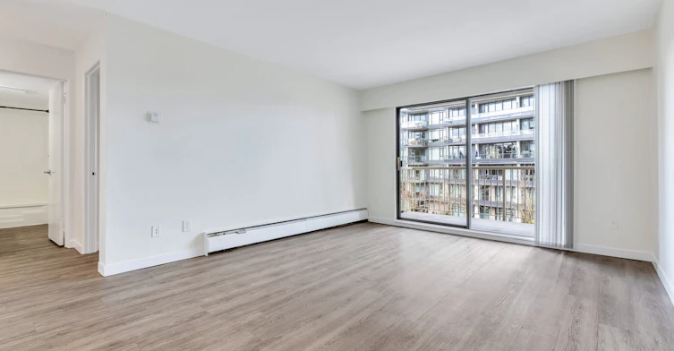 302-549 Dansey Avenue, Coquitlam, BC, V3K 3G1 - 5