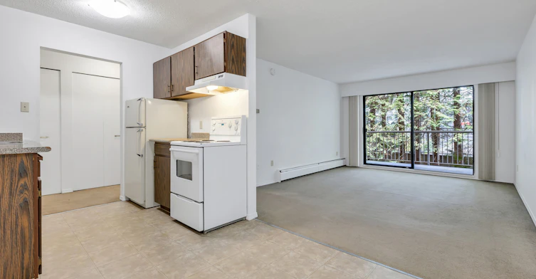 302-549 Dansey Avenue, Coquitlam, BC, V3K 3G1 - 5