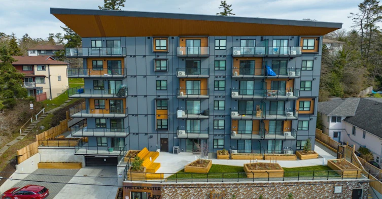 687 Admirals Road, Esquimalt, BC, V9A 2N9 - 8