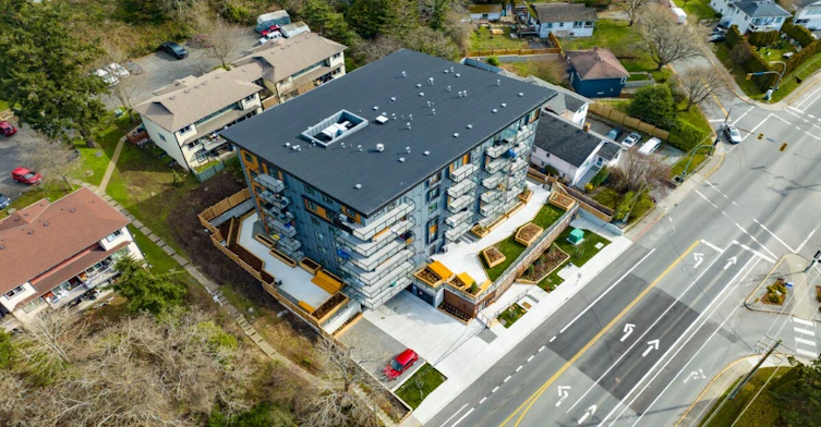 687 Admirals Road, Esquimalt, BC, V9A 2N9 - 11