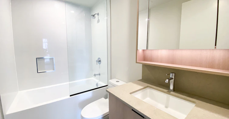906-9873 King George Boulevard, Surrey, BC, V3T 0T2 - 8
