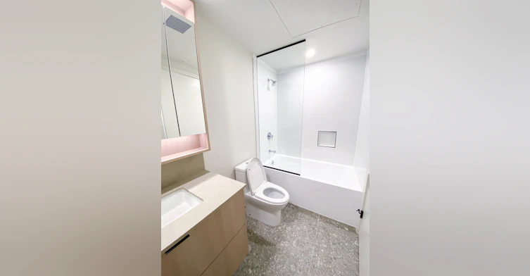 1804-9873 King George Boulevard, Surrey, BC, V3T 0T2 - 22