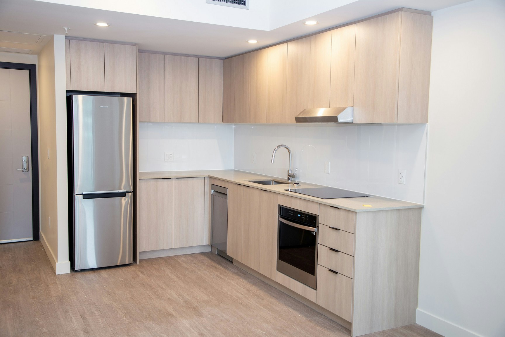 1804-9873 King George Boulevard, Surrey, BC, V3T 0T2 - 18