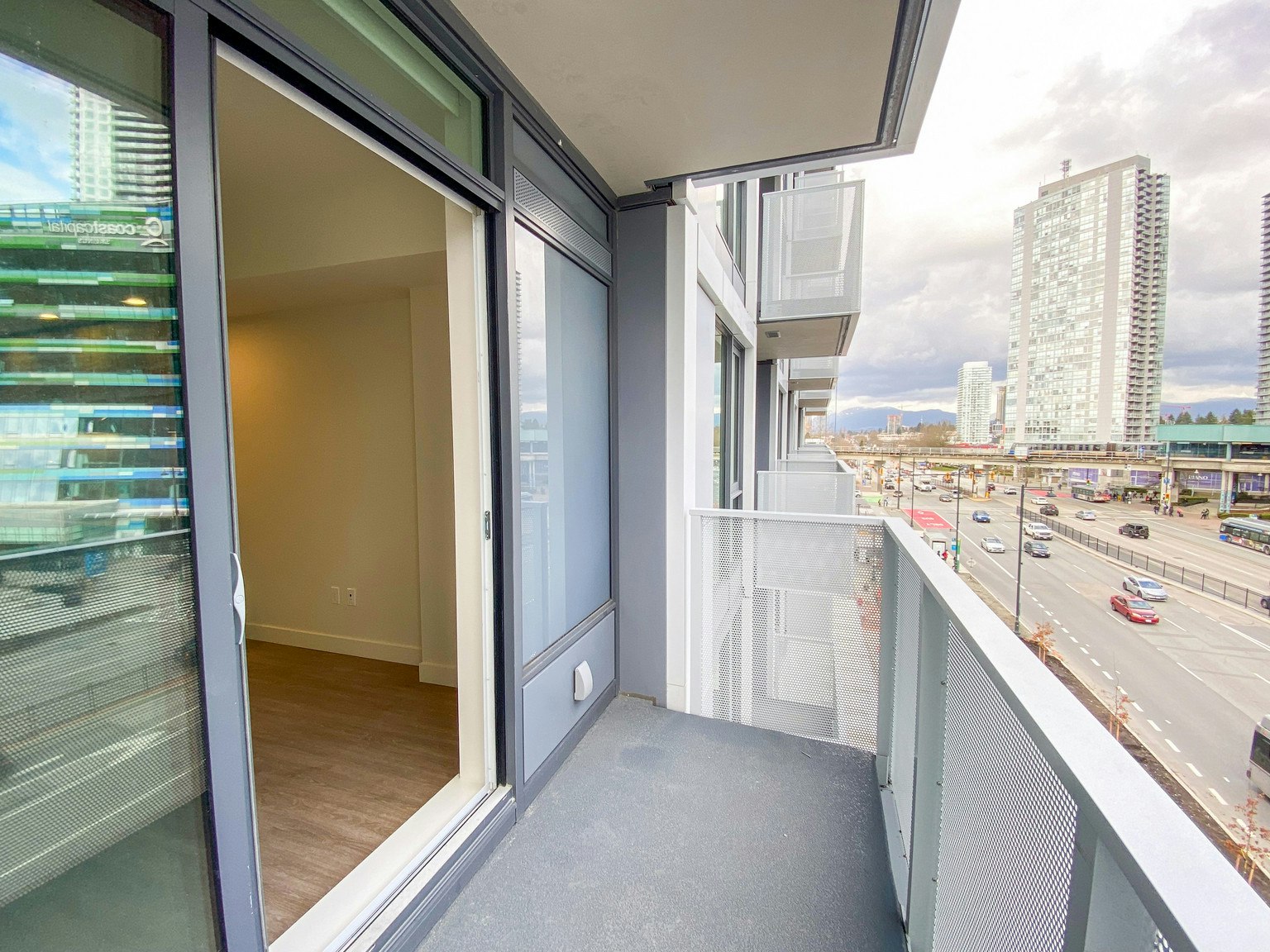1804-9873 King George Boulevard, Surrey, BC, V3T 0T2 - 13