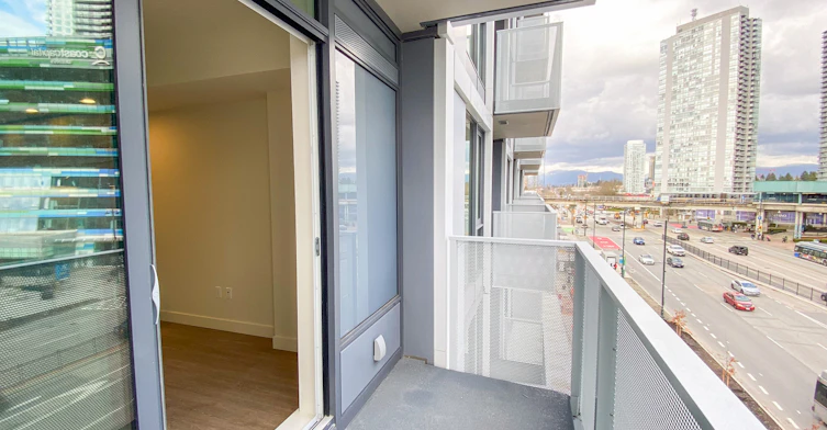 1804-9873 King George Boulevard, Surrey, BC, V3T 0T2 - 13