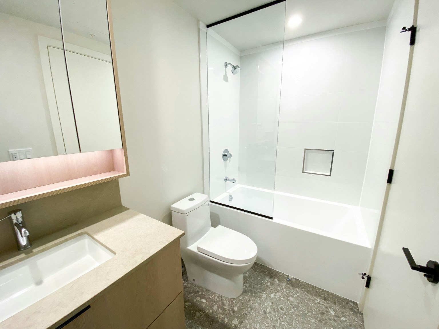 1804-9873 King George Boulevard, Surrey, BC, V3T 0T2 - 12