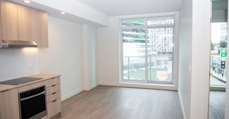 1804-9873 King George Boulevard, Surrey, BC, V3T 0T2 - 11