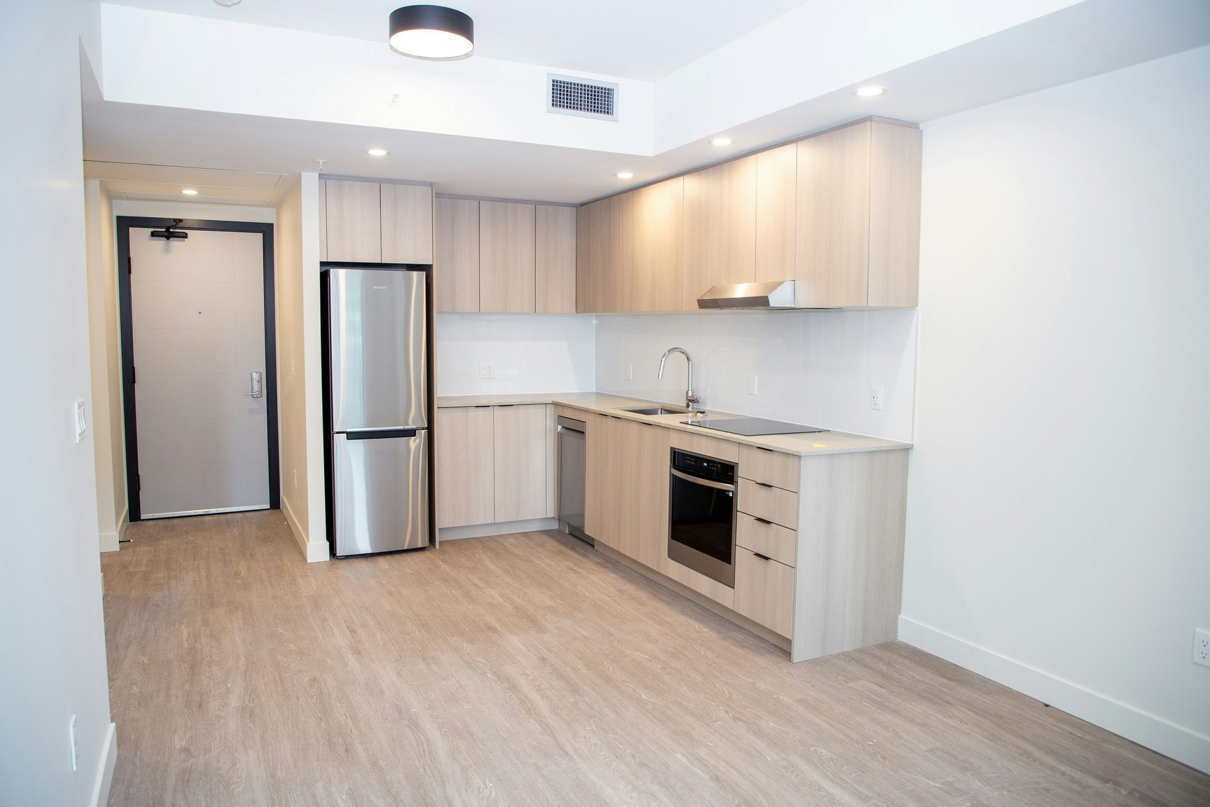 1804-9873 King George Boulevard, Surrey, BC, V3T 0T2 - 19