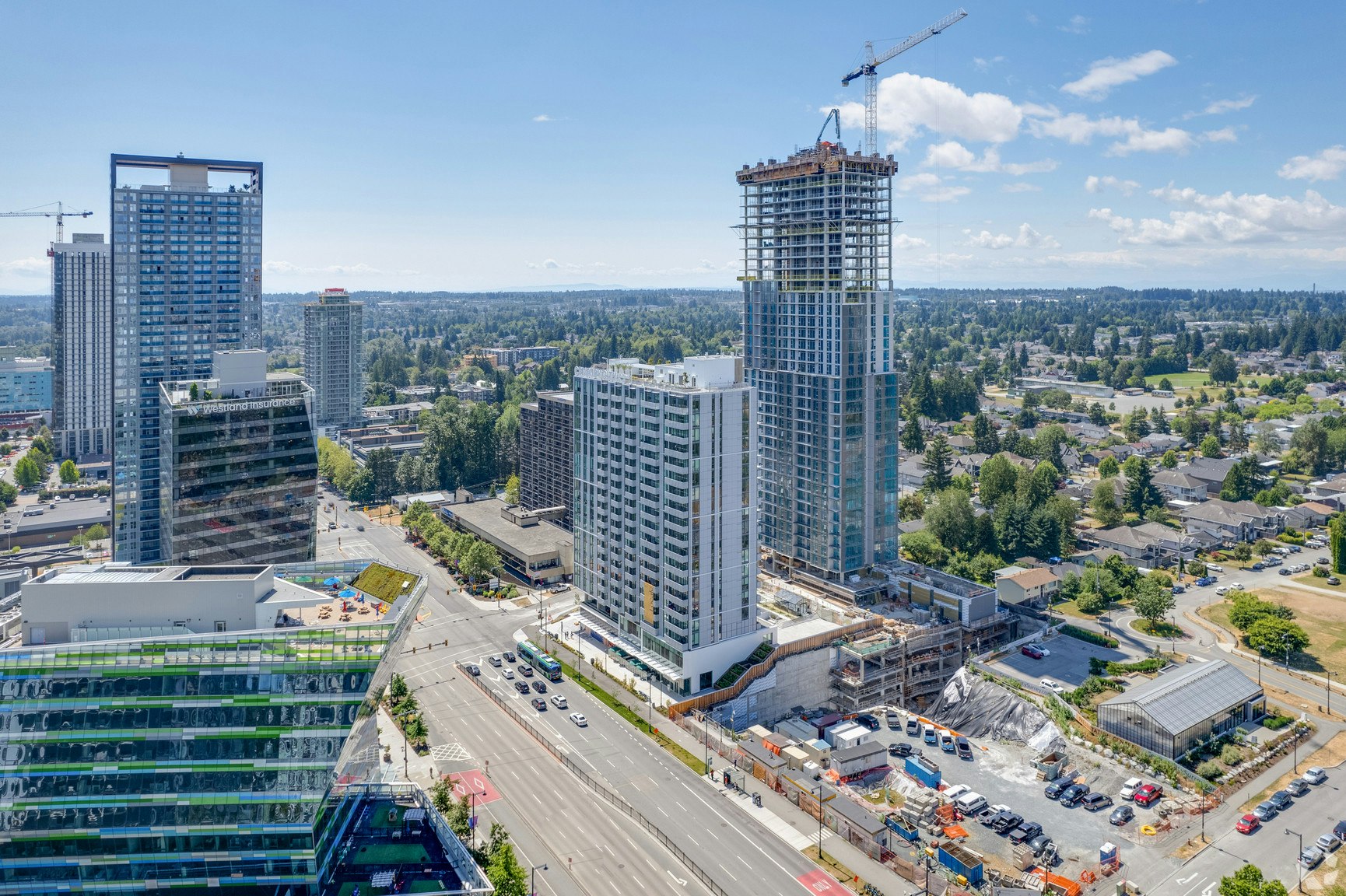 0704-9873 King George Boulevard, Surrey, BC, V3T 0T2 - 13